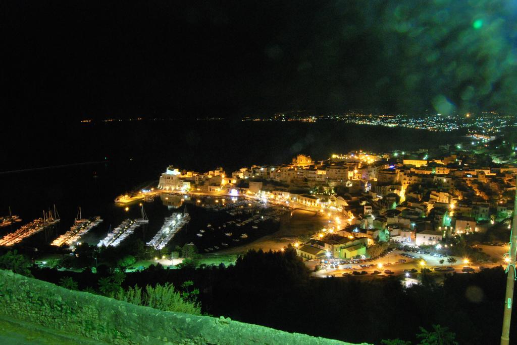 Casa Vacanze La Terrazza Sul Golfo Castellammare del Golfo Bagian luar foto